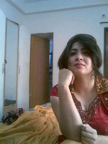 Saba Saeed From Shahdad Pur Sindh Pakistan Needs Sincere